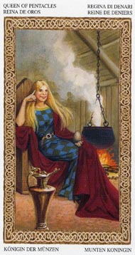 Queen of Pentacles in the deck Tarot of the Druids